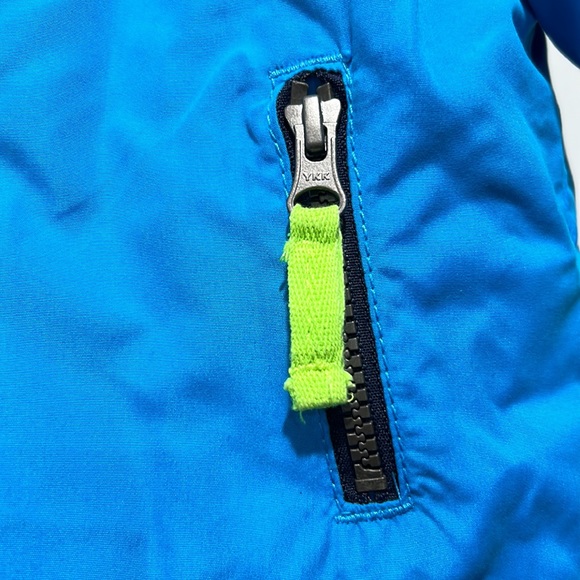 ❄️ Carters coat. Size 18 months. Excellent condition. - Picture 4 of 13